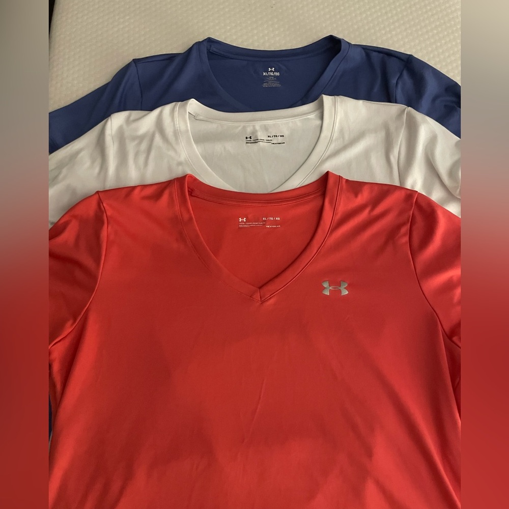 Under Armour Women's Short Sleeve V-Neck Tee - Red, White, Blue